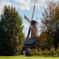 Een rietlook dak zonder gedoe past verrassend goed bij Millingen